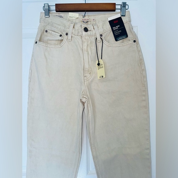 Levi’s Mom jeans (27X30) - Picture 4 of 15